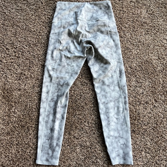 Evolution and Creation leggings - Picture 5 of 6